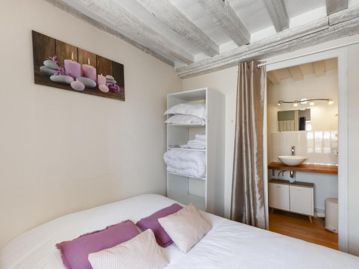 Heritage Apartment in Bayeux near Museum of Art Chambre photo