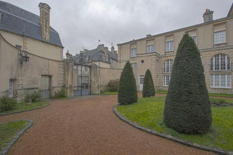 Heritage Apartment in Bayeux near Museum of Art Extérieur photo